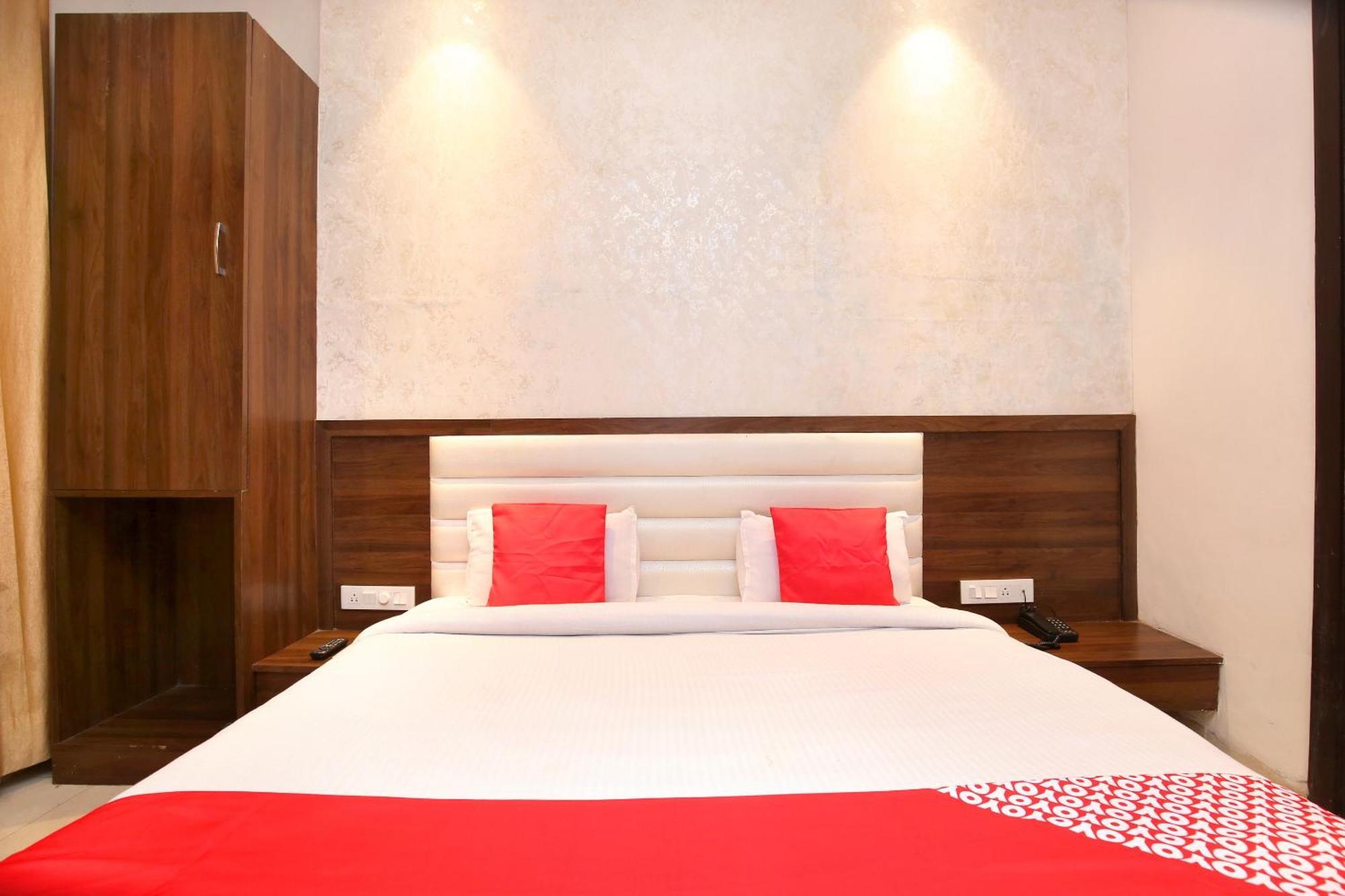 אמריצר Super Hotel O Winner Inn מראה חיצוני תמונה