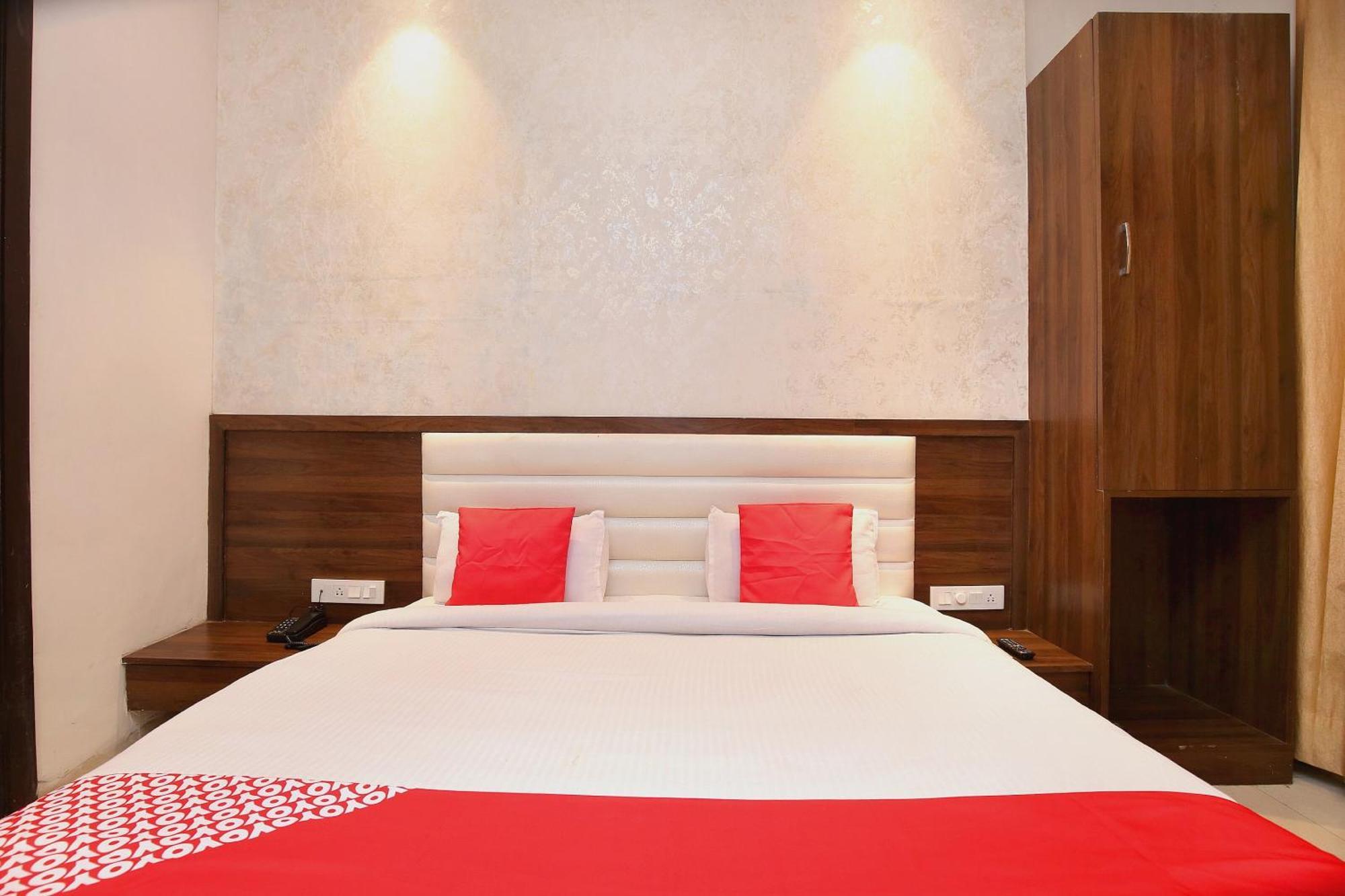אמריצר Super Hotel O Winner Inn מראה חיצוני תמונה